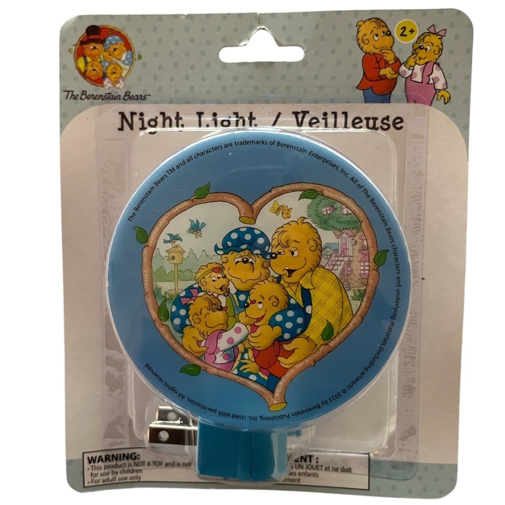 Berenstain Bears Blue LED Night Light Rotary Shade Plug-In Kids Room Decor